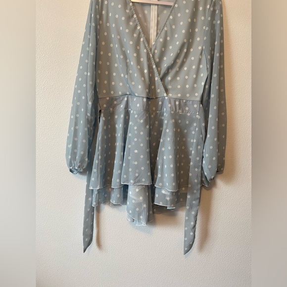 Fashion Boho Sheer Robins Egg Blue & White Polka Dot Belted Shorts Romper Large - Picture 3 of 10